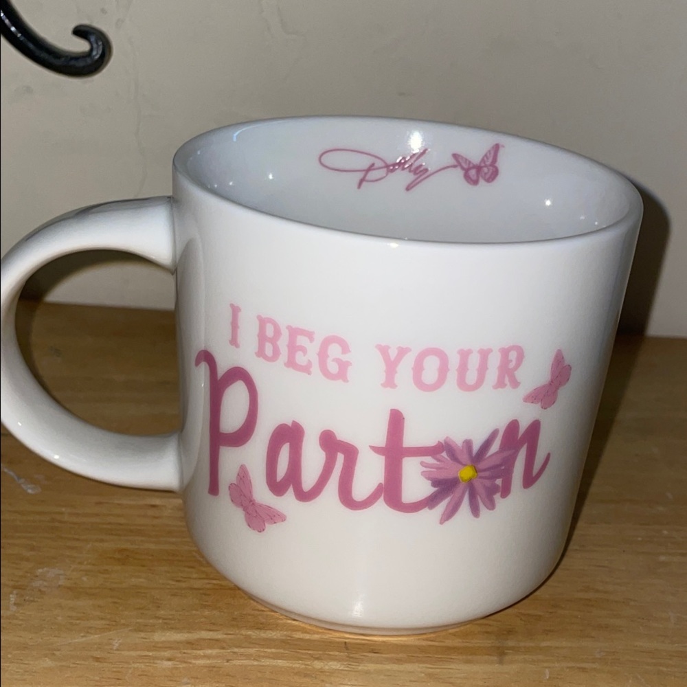 Dolly Parton limited edition coffee mug - Picture 13 of 16
